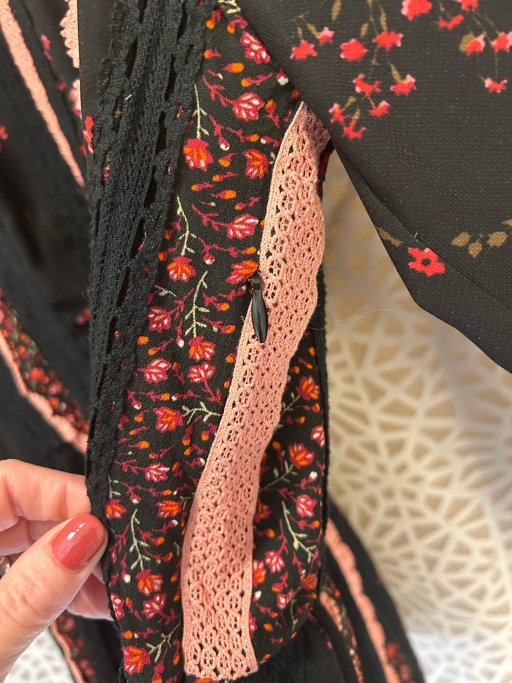 Anthropologie Seen Worn Kept Annemette Peplum Floral Blouse - Picture 6 of 16